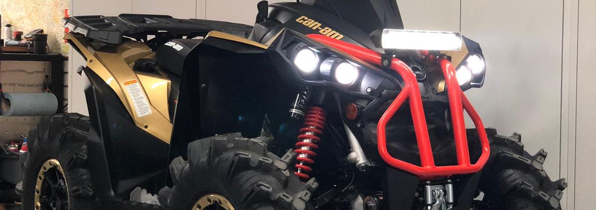 Led light bar SK601 met positielicht op Quad van Can Am