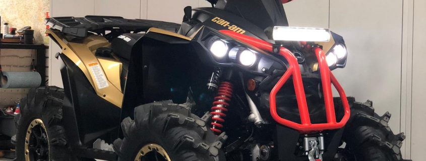 Led light bar SK601 met positielicht op Quad van Can Am