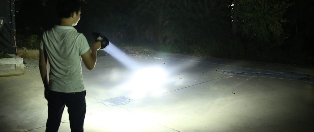 Led hand-schijnwerper zoeklicht met batterij 3500