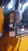 Led koplamp op Ahlmann shovel