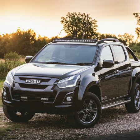 ISUZU D-MAX ROOF MOUNTING KIT (WITH ROOF RAILS)