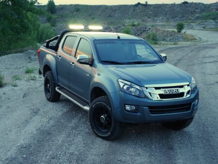 ISUZU D-MAX SPORTS BAR MOUNTING KIT - Triple-R1000