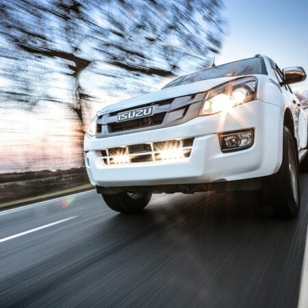 Lower Grille Mounting Kit voor de ISUZU D-MAX (2017+)