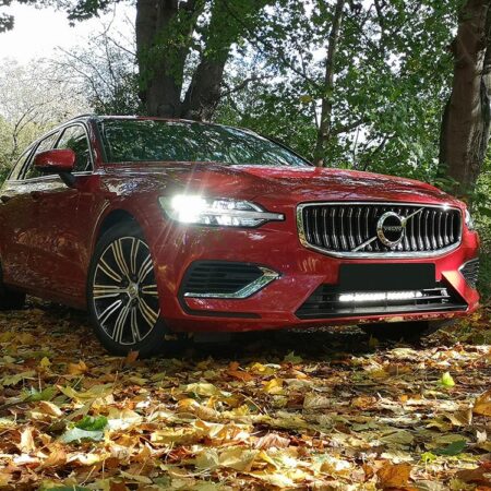 Volvo V60-S60 met de bumper Integration Kit linear-18 Lazer