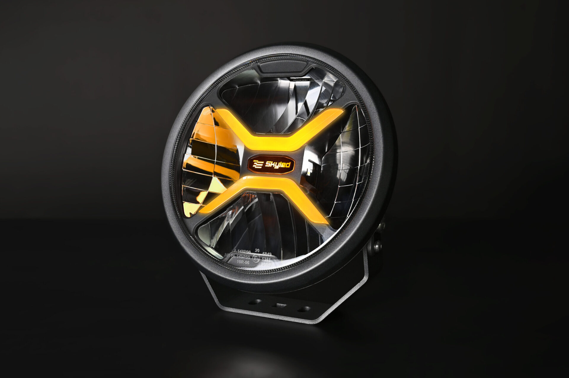 Crux 9X FULL LED DRIVING LIGHT
