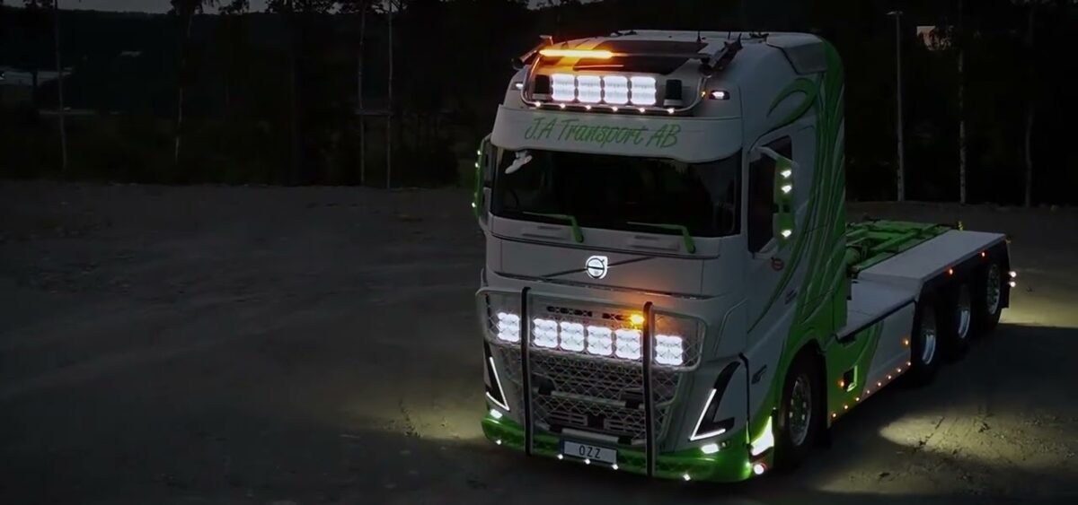 vierkante led verstralers Truck - vrachtwagen OXX