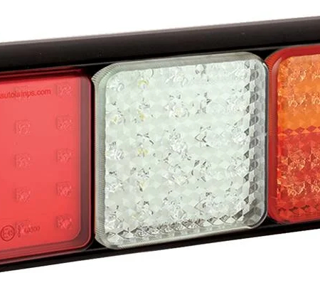 LED achterlicht met zwarte rand | 12-24v | 40cm. kabel | 100BSTIWFMRE-100BSTIWFMRE